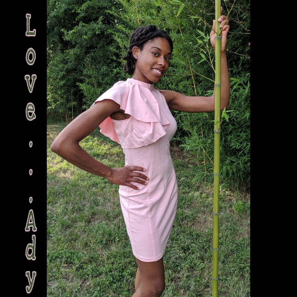 💘 LOVE...ADY BLUSH PINK RUFFLE SHEATH DRES